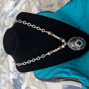 Necklass costume Jewelry